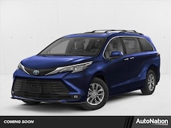 2026 Toyota Sienna XLE 8 PASSENGER