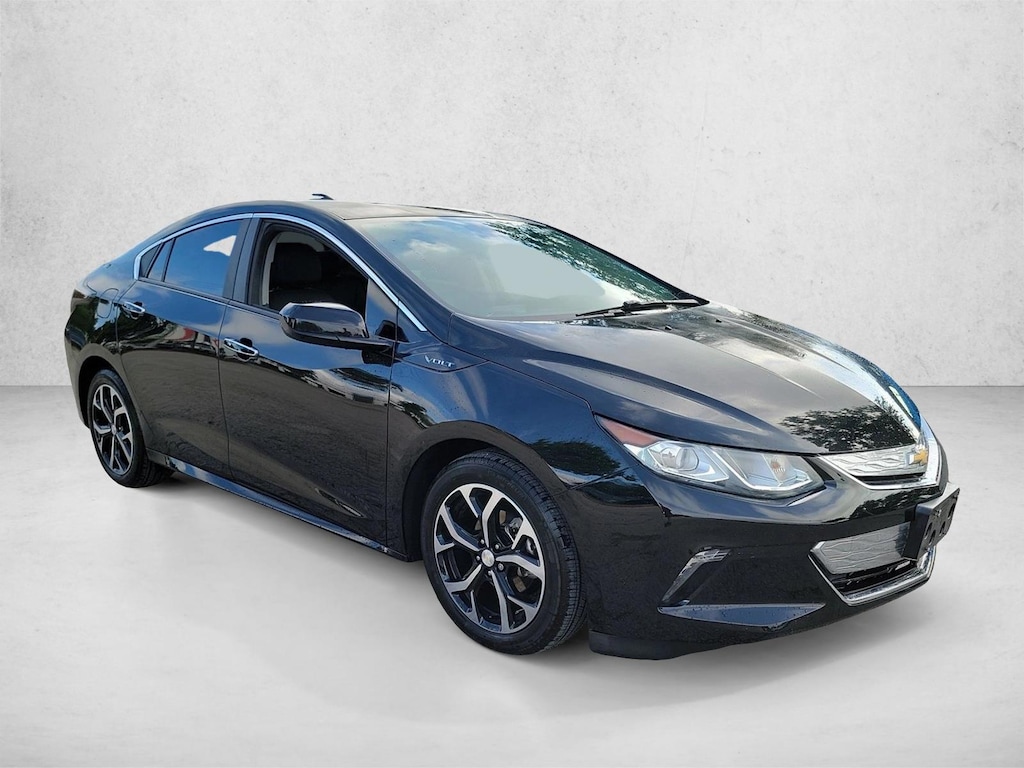 Used 2017 Chevrolet Volt LT Hatchback