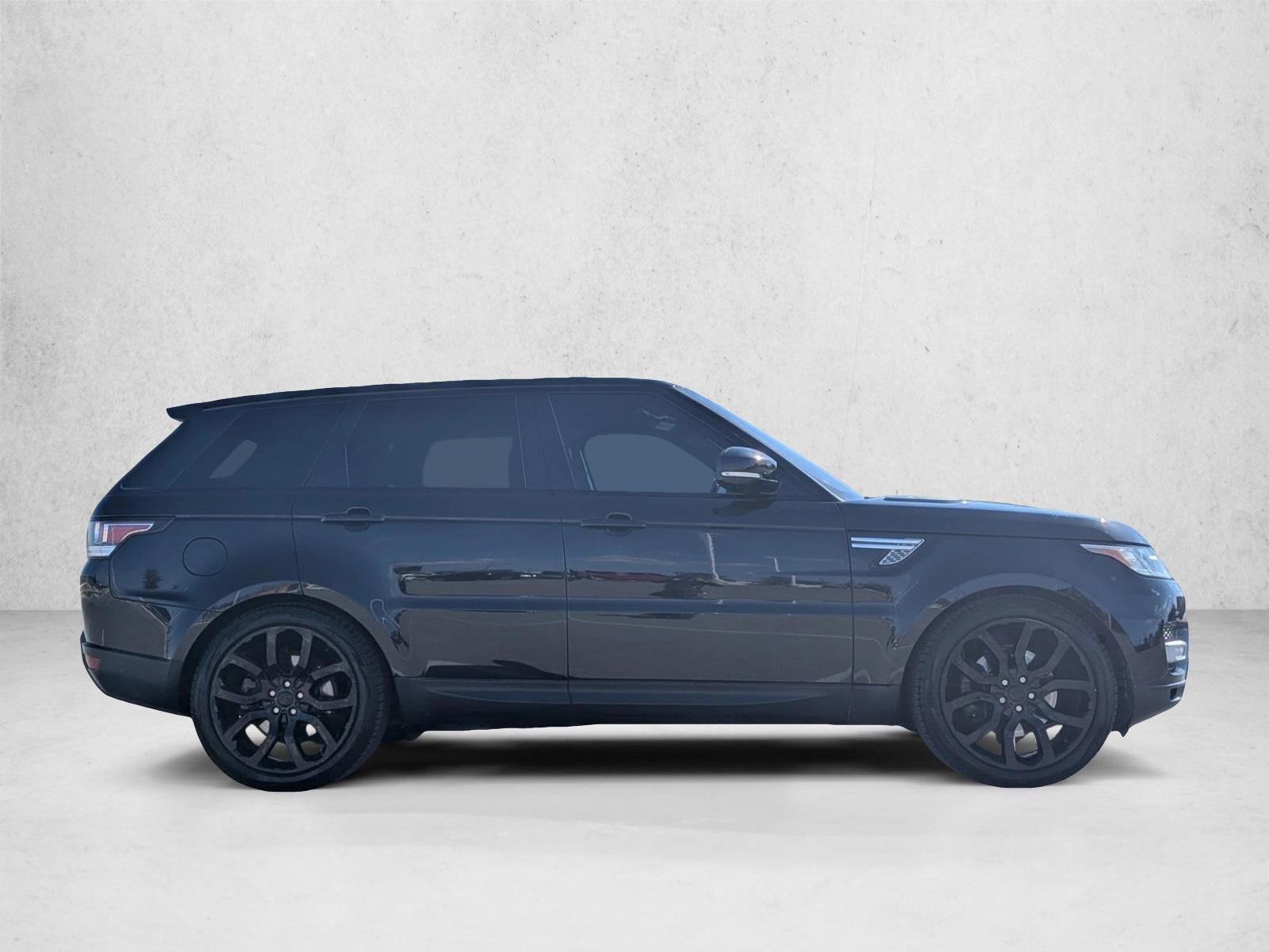 2016 Land Rover Range Rover Sport SuperCharged HSE photo 4