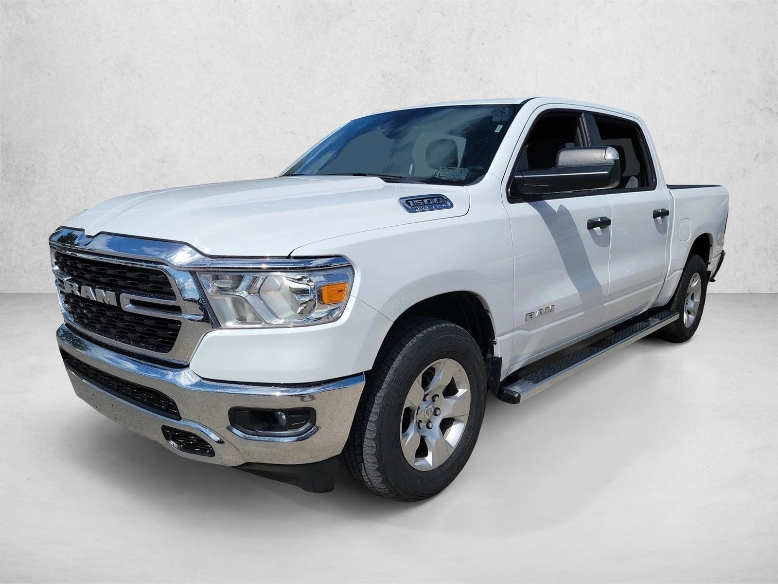 2023 RAM 1500 Big Horn/Lone Star Crew Cab 5'7's photo