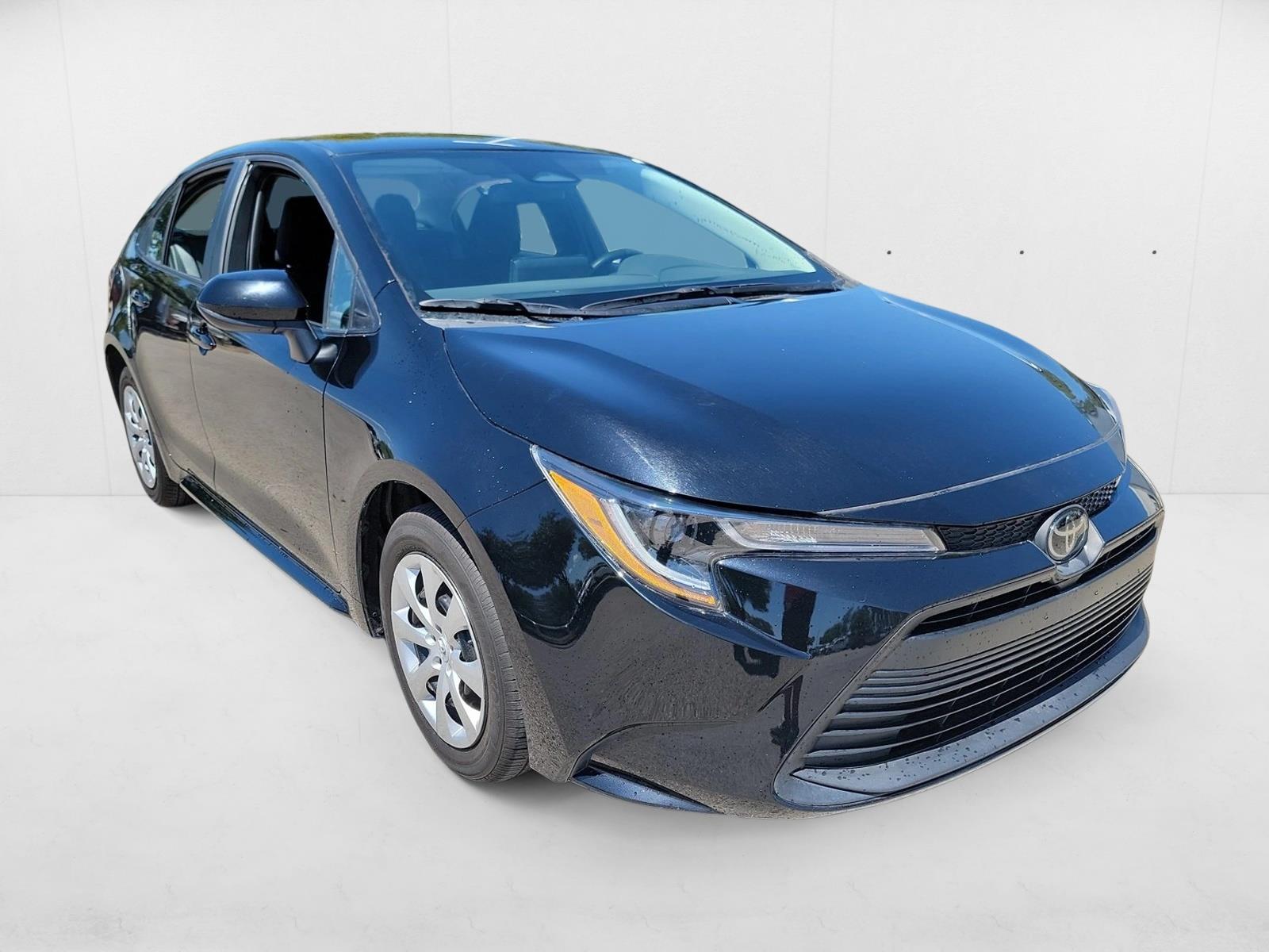 2024 Toyota Corolla SE photo 3