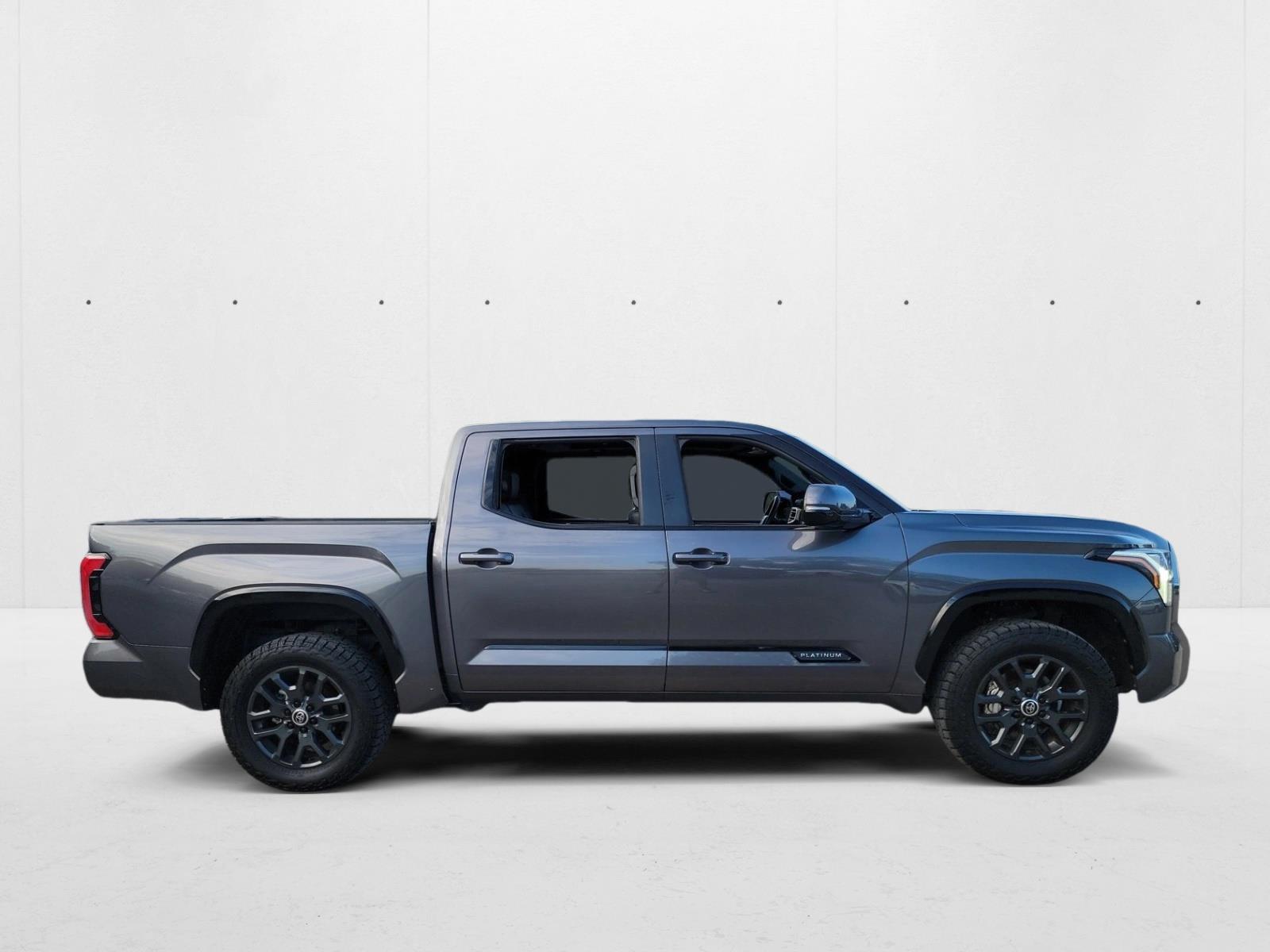 2024 Toyota Tundra Platinum photo 4