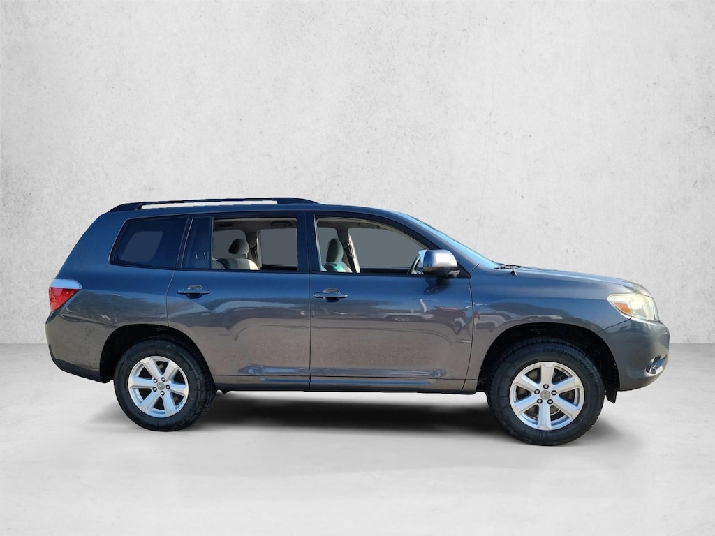 Used 2010 Toyota Highlander Base SUV