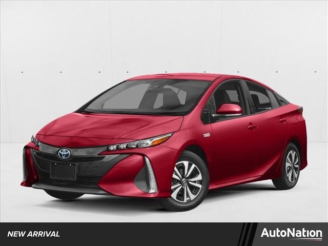 2017 Toyota Prius Prime Plus's photo
