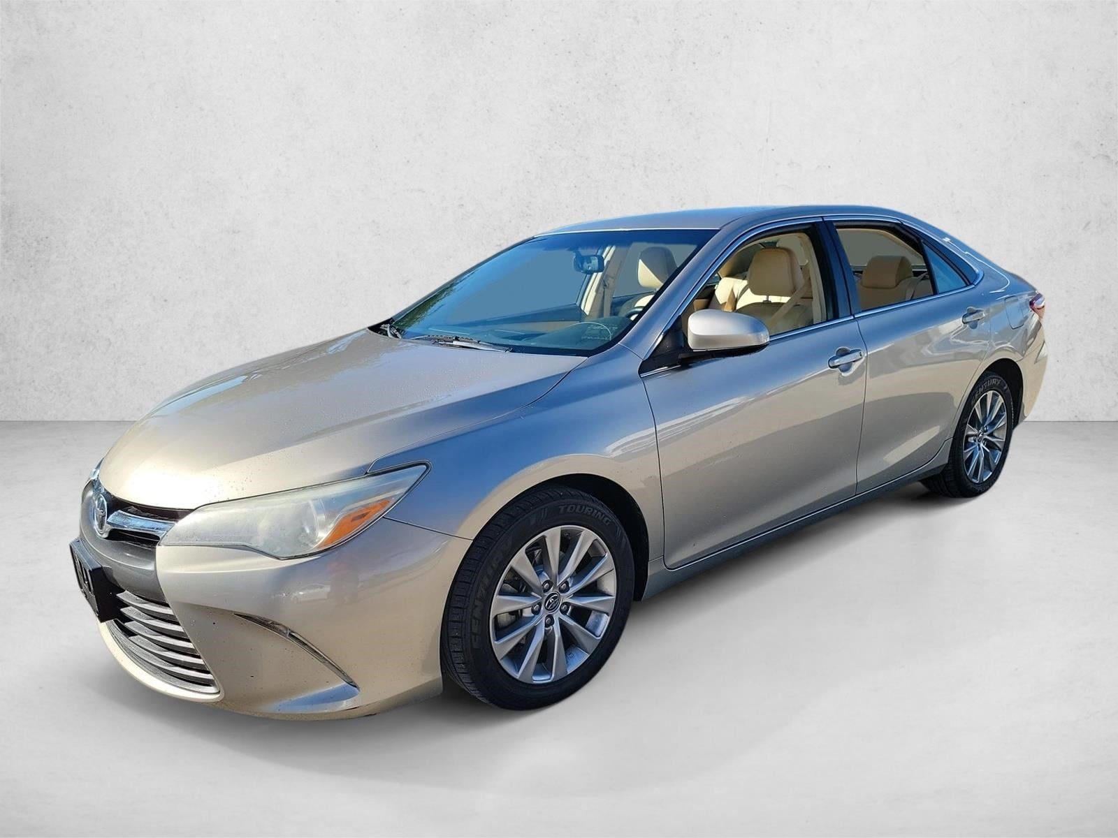 2016 Toyota Camry XLE