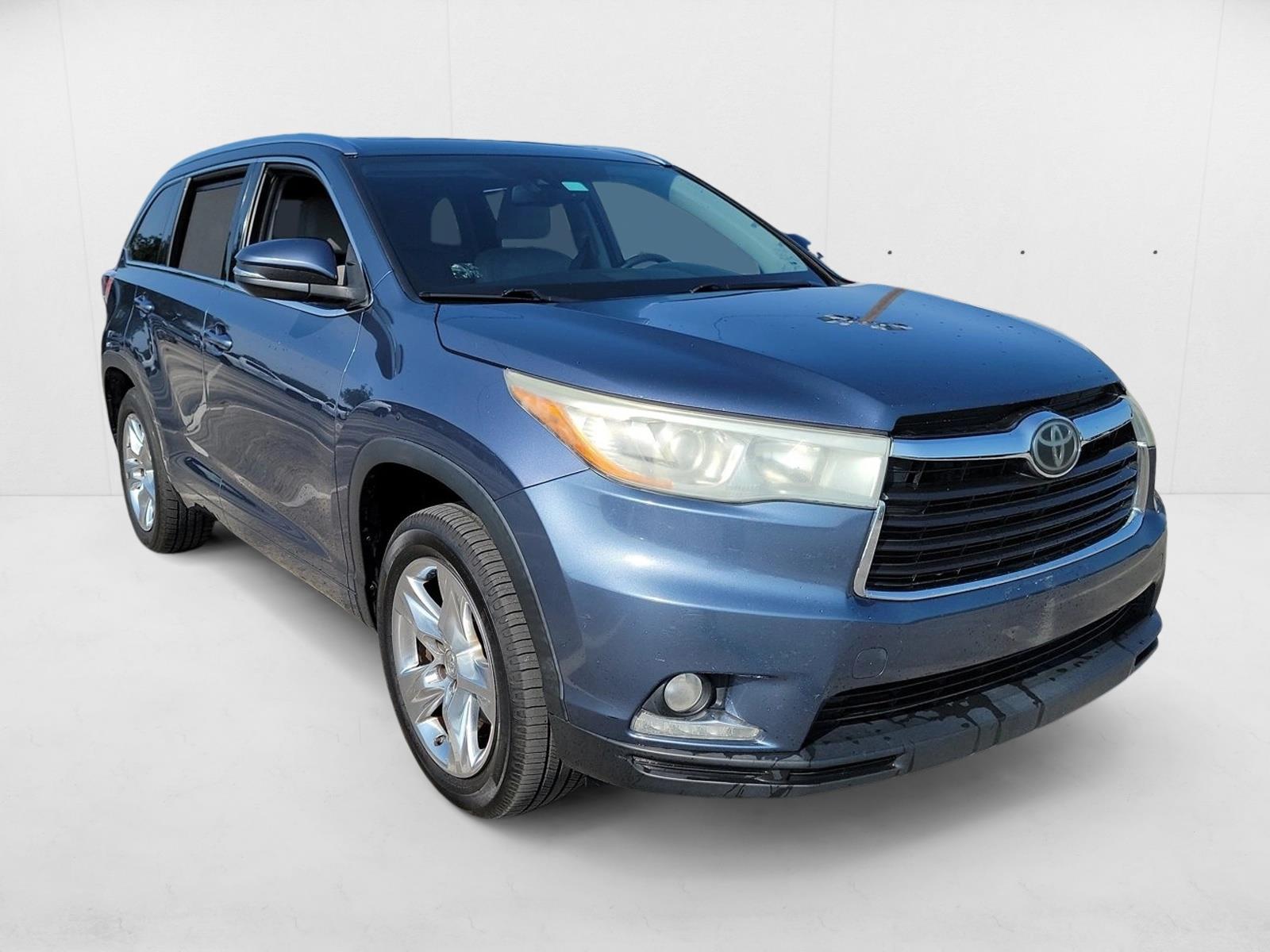 2015 Toyota Highlander Limited Platinum photo 2