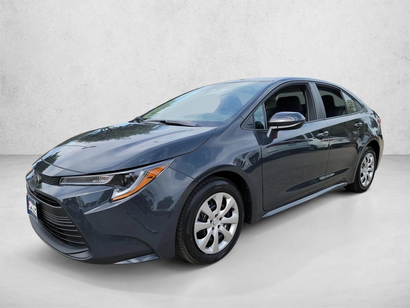 2025 Toyota Corolla LE's photo