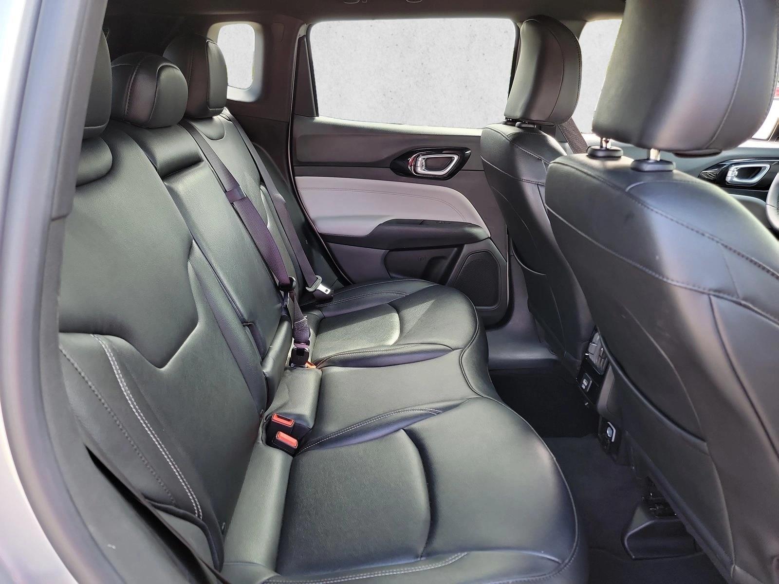 2025 Jeep Compass Limited - Photo 16