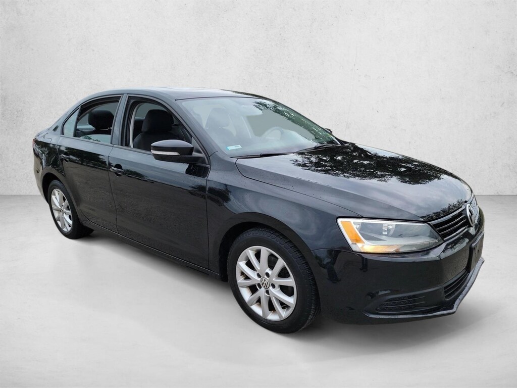 Used 2012 Volkswagen Jetta 2.5L SE w/PZEV Sedan