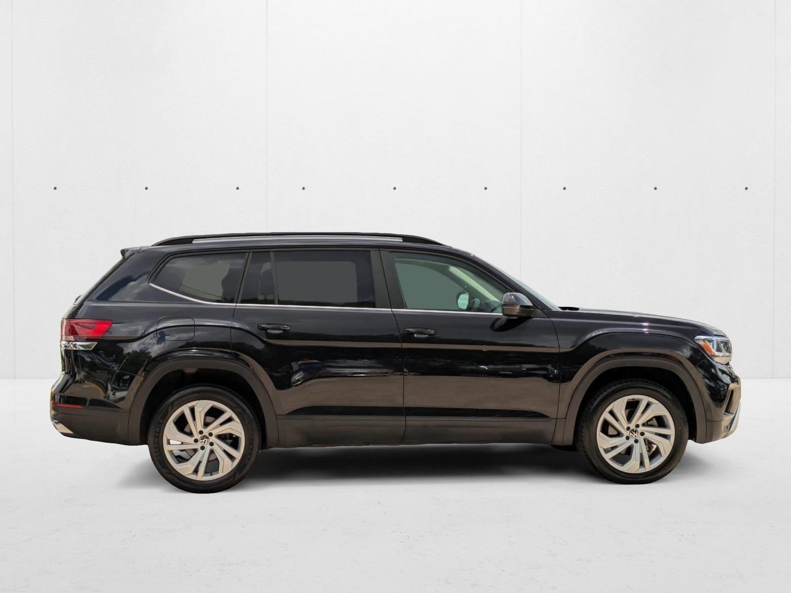 2022 Volkswagen Atlas SE Technology photo 4