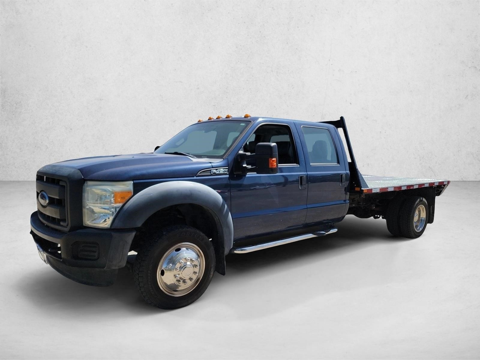 Pre-Owned 2015 Ford F-450 Chassis Rear Wheel Drive