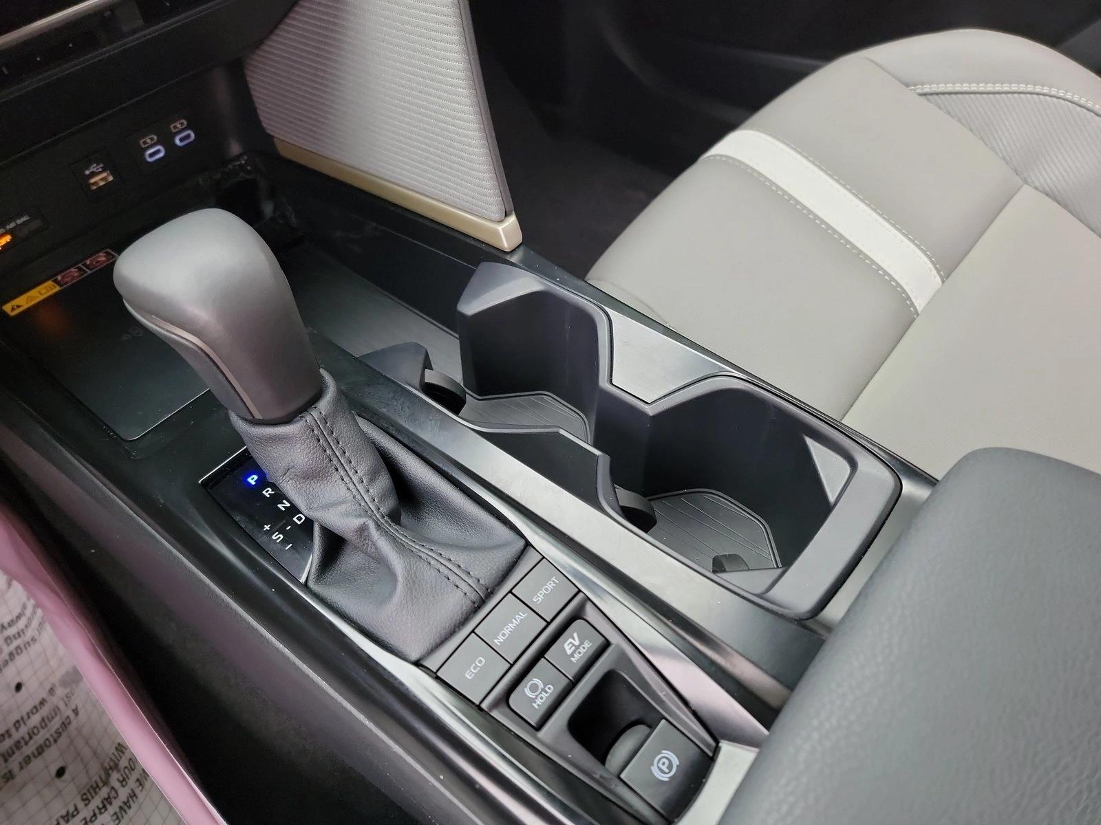 2026 Toyota Camry SE - Photo 22