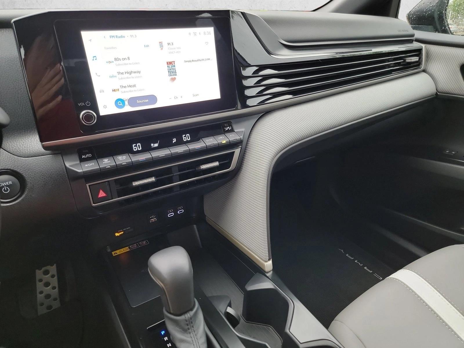 2026 Toyota Camry SE - Photo 21