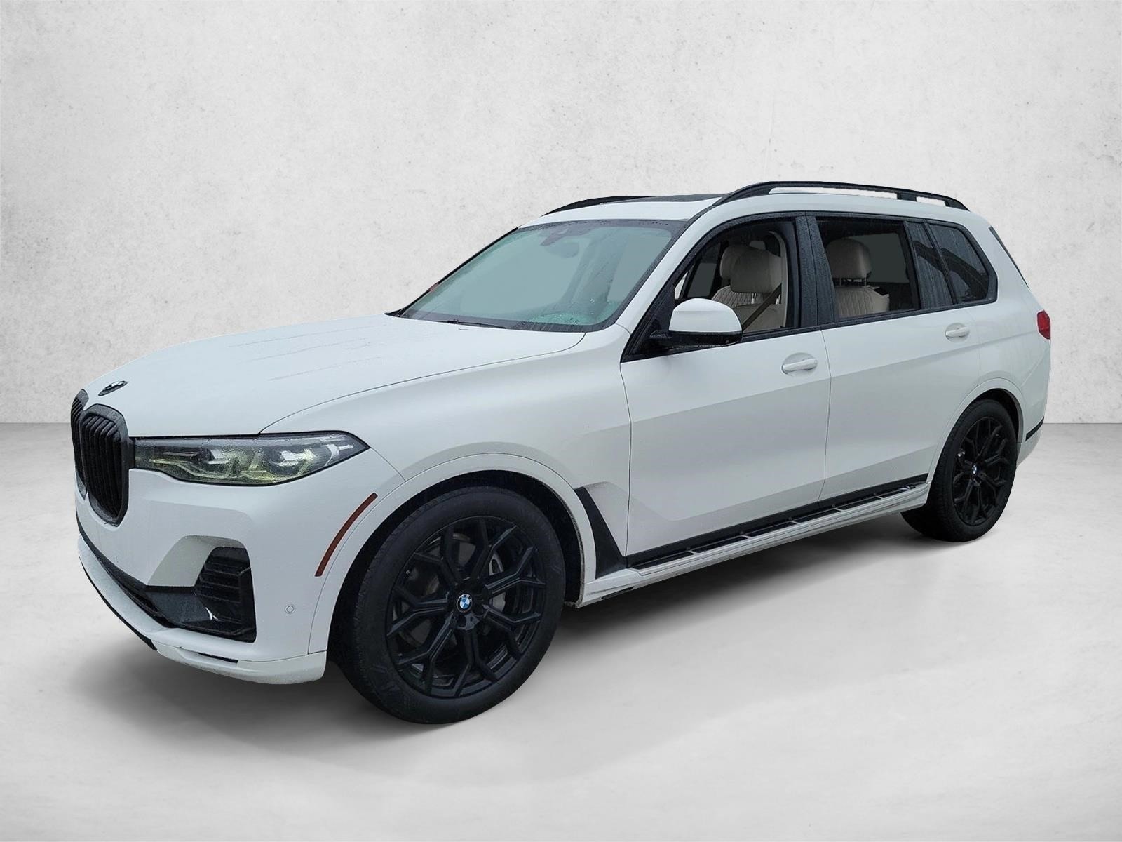 2020 BMW X7 40i's photo