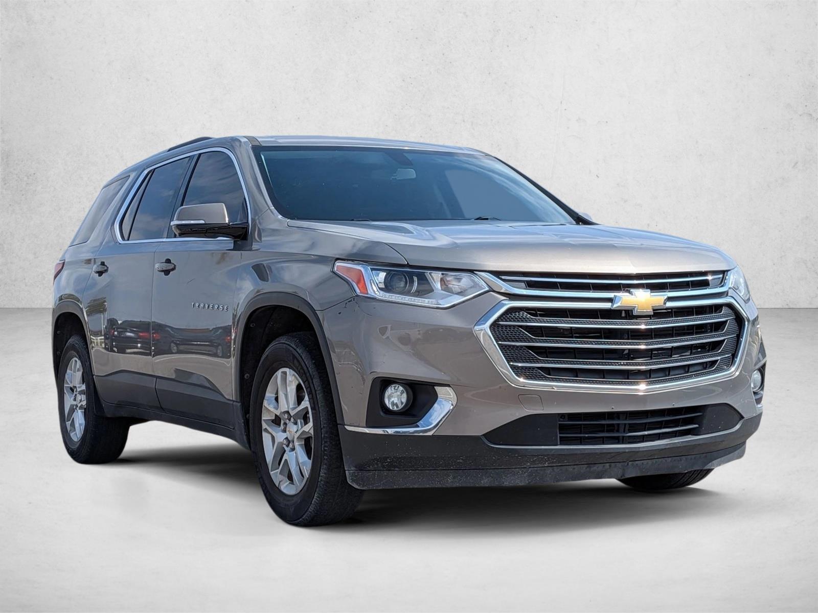 2018 Chevrolet Traverse Cloth 1LT photo 3
