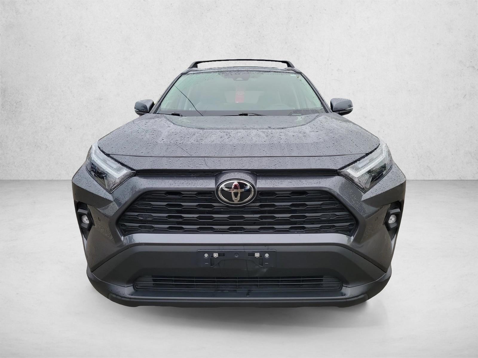 2025 Toyota RAV4 XLE Premium photo 2