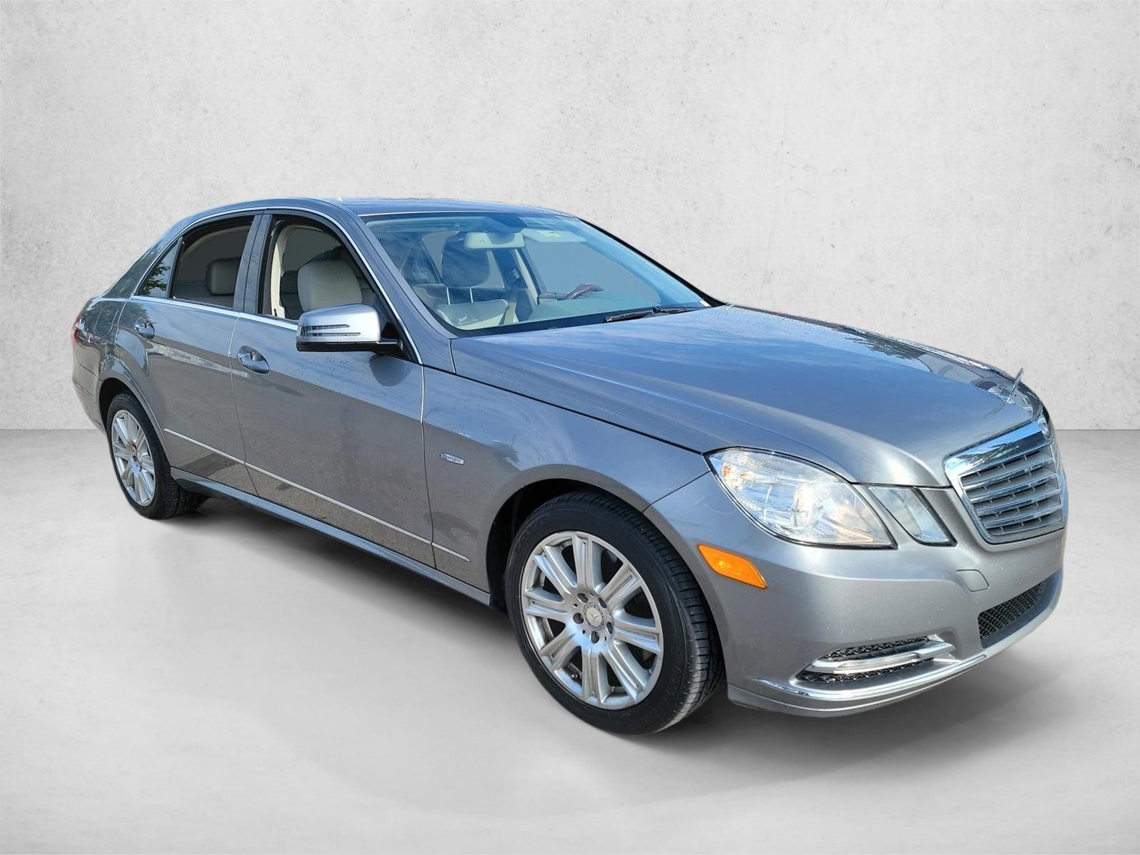 2012 Mercedes Benz E 350 photo 2