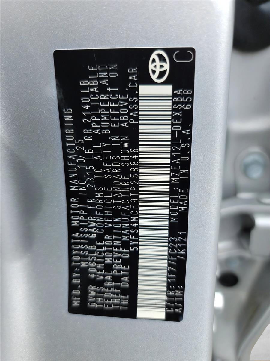 2026 Toyota Corolla SE - Photo 19