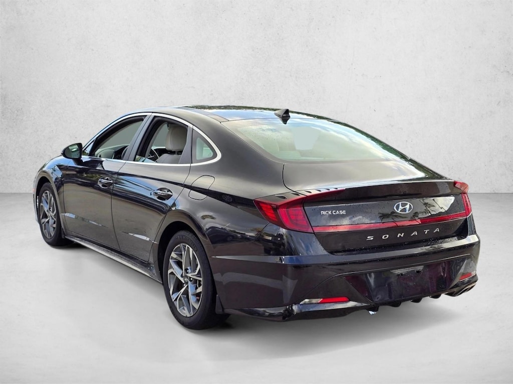 Used 2023 Hyundai Sonata SEL Sedan