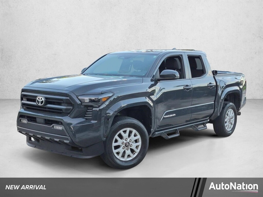 Used 2025 Toyota Tacoma SR5 Truck Double Cab