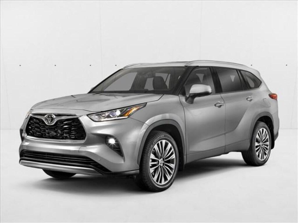 Used 2023 Toyota Highlander XLE SUV