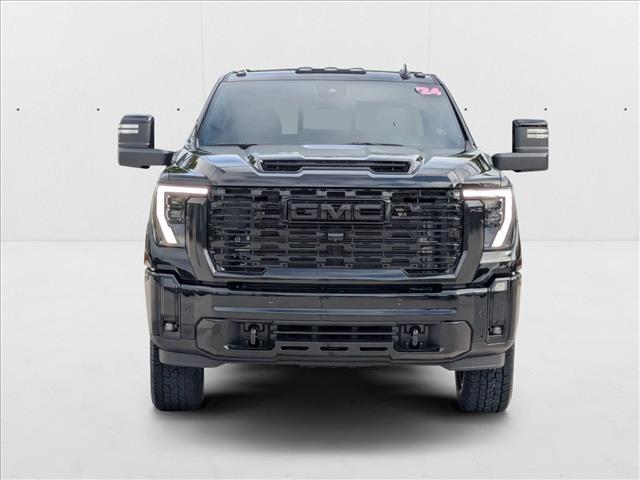 2024 Gmc Sierra 2500 HD Denali photo 2