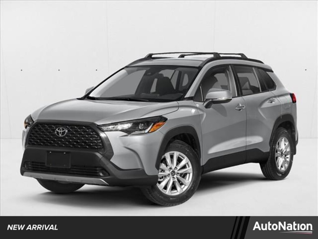 Used 2024 Toyota Corolla Cross LE SUV