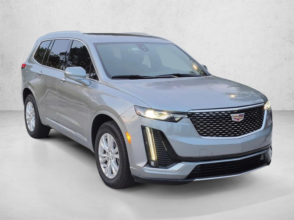 Used 2025 CADILLAC XT6 Luxury SUV