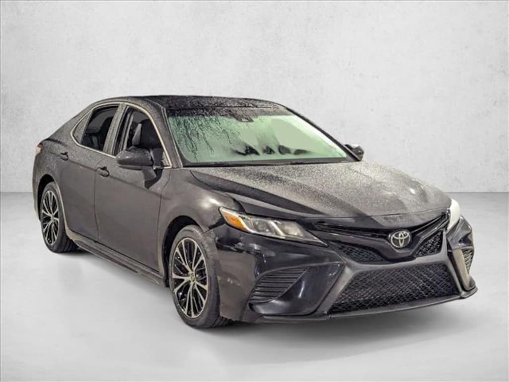 Certified 2020 Toyota Camry SE Sedan