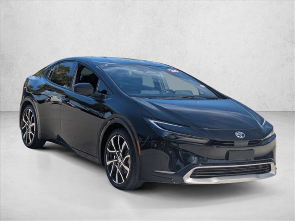 Used 2025 Toyota Prius Plug-in Hybrid XSE Hatchback