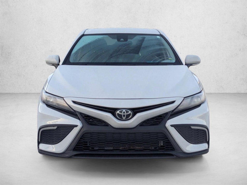 Used 2024 Toyota Camry SE Sedan