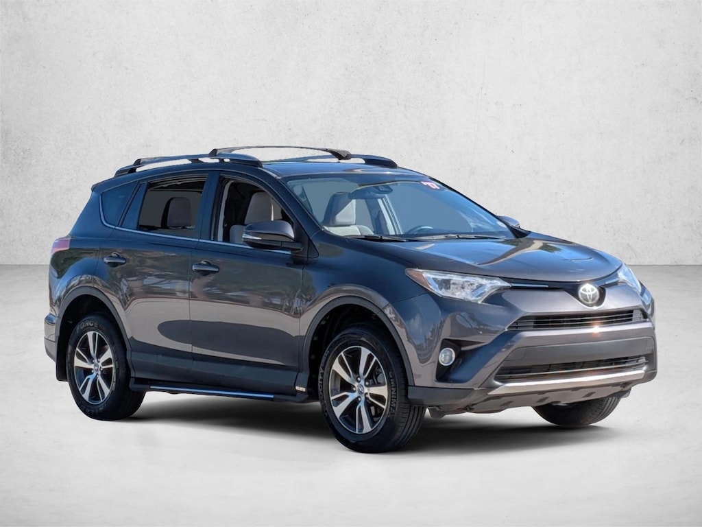 Used 2017 Toyota RAV4 XLE SUV