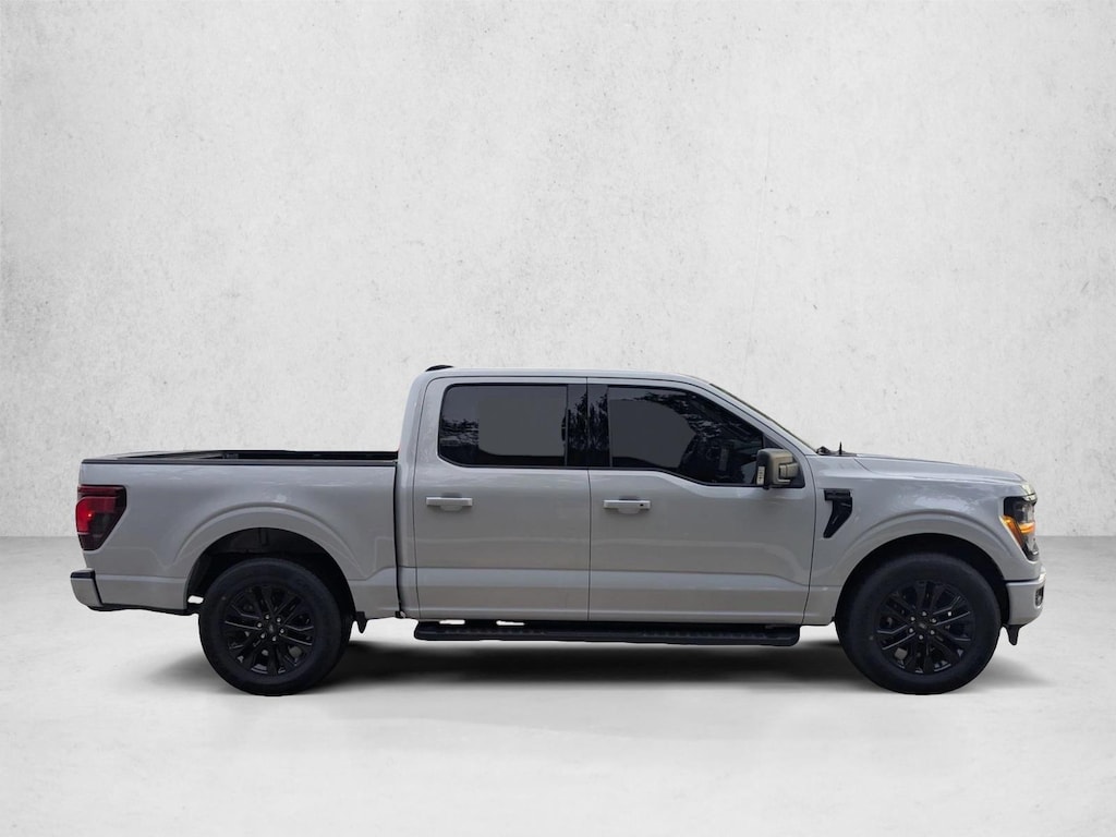Used 2025 Ford F-150 XLT Truck SuperCrew Cab