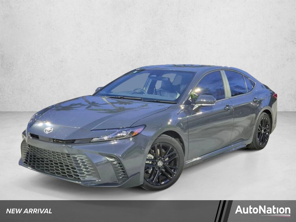 Used 2026 Toyota Camry SE Sedan