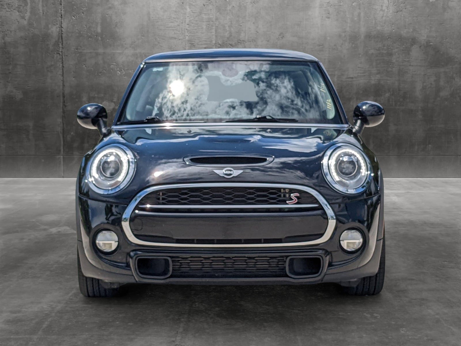 Used 2018 MINI Cooper S with VIN WMWXP7C53J2A49189 for sale in Davie, FL