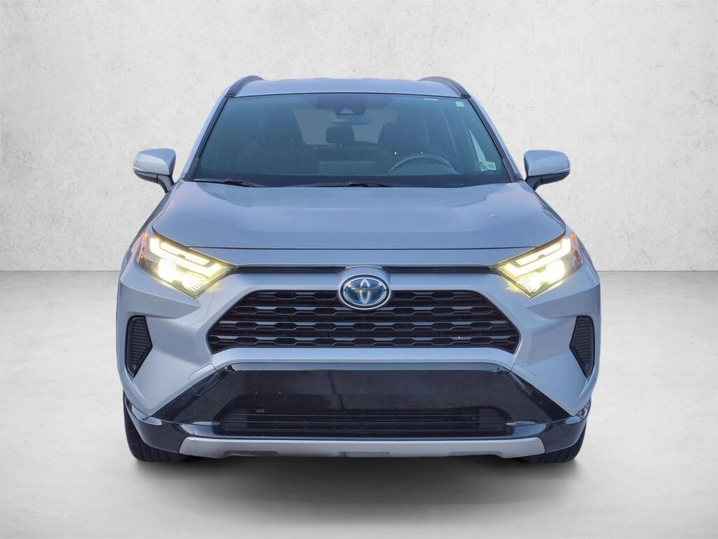 Used 2022 Toyota RAV4 Hybrid SE SUV