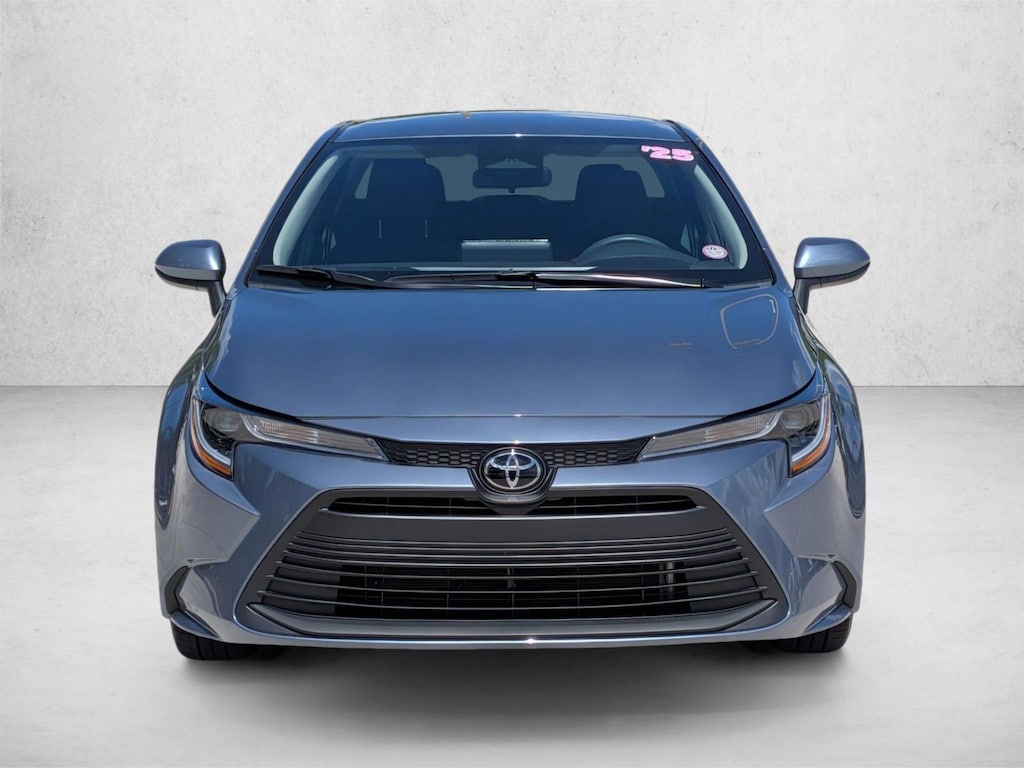 Used 2025 Toyota Corolla LE Sedan