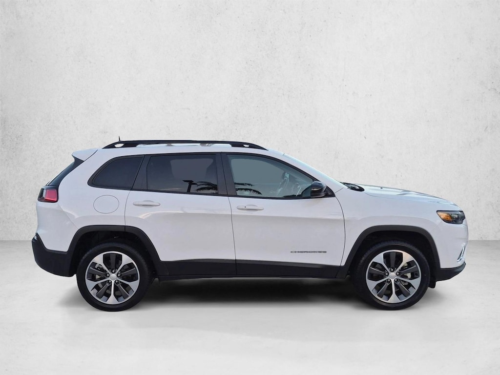 Used 2022 Jeep Cherokee Limited SUV