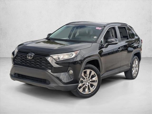 2020 Toyota RAV4 XLE Premium's photo