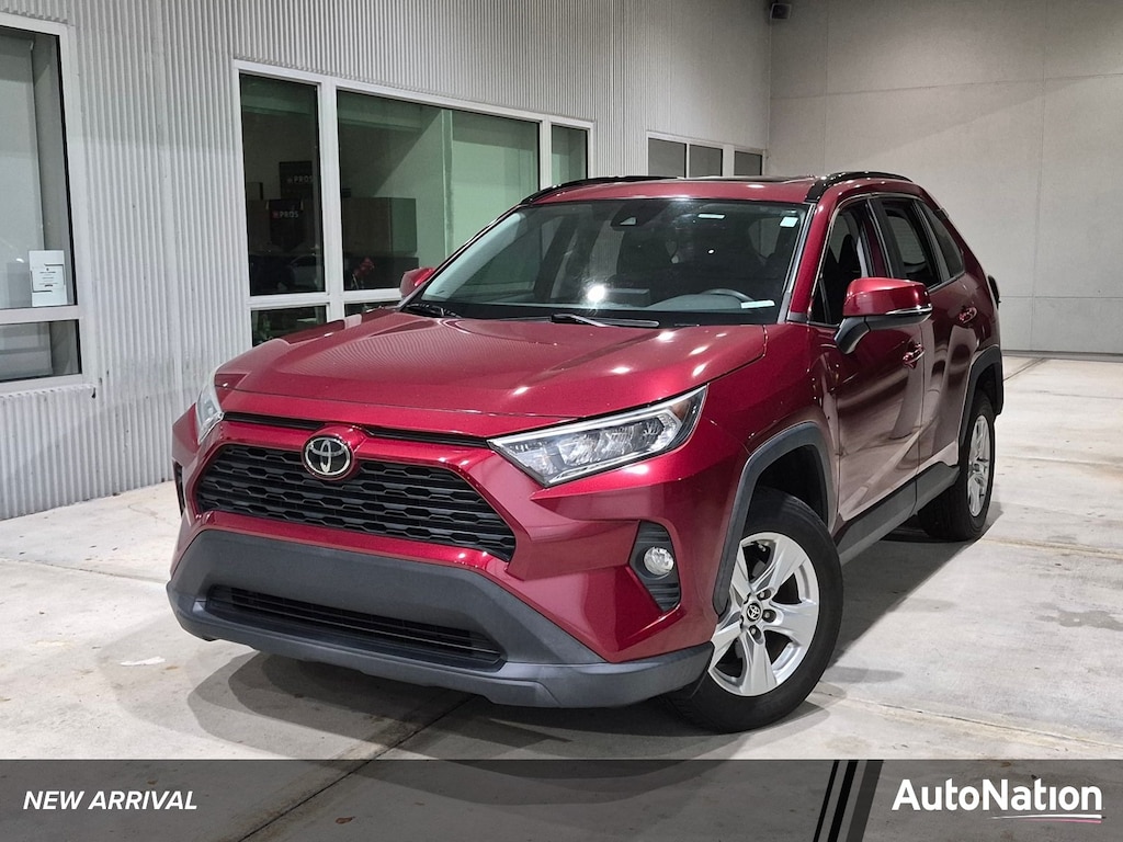 Used 2021 Toyota RAV4 XLE SUV