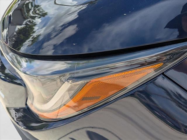 2023 Toyota Corolla LE photo 2