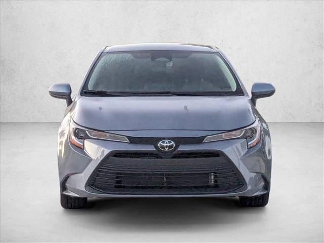 Used 2025 Toyota Corolla LE with VIN 5YFB4MDE2SP235437 for sale in Kansas City