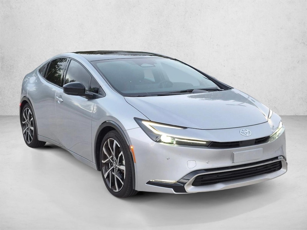 Used 2026 Toyota Prius Plug-In Hybrid XSE Premium Hatchback
