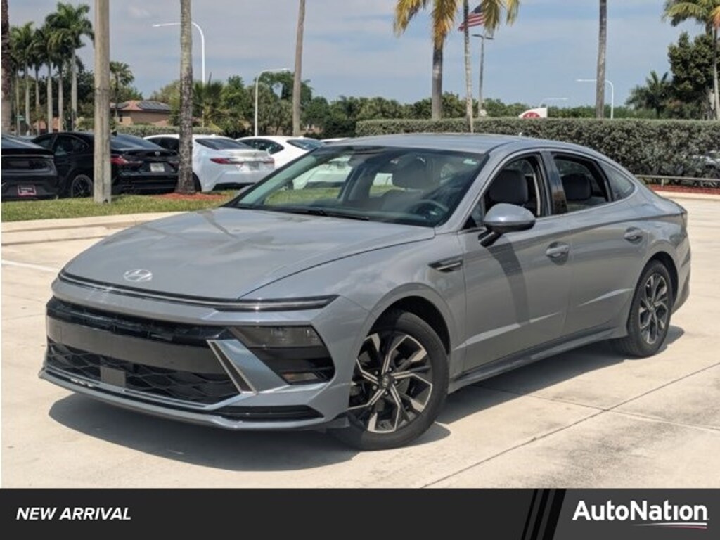 Used 2024 Hyundai Sonata SEL Sedan