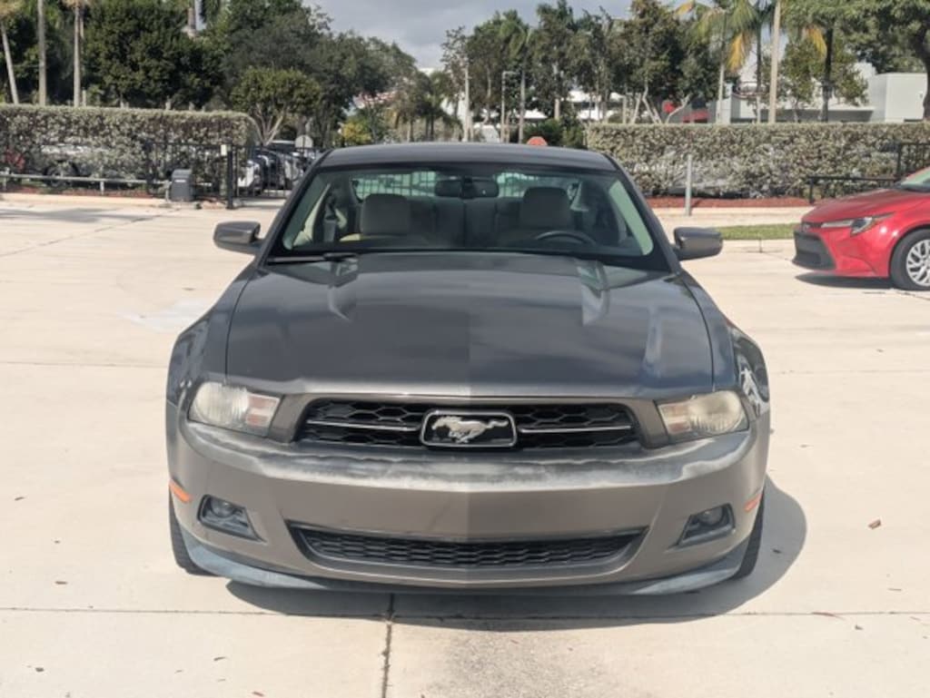 Used 2011 Ford Mustang Coupe