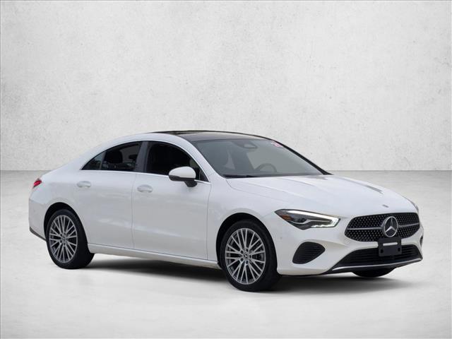 2025 Mercedes Benz CLA 250 photo 3