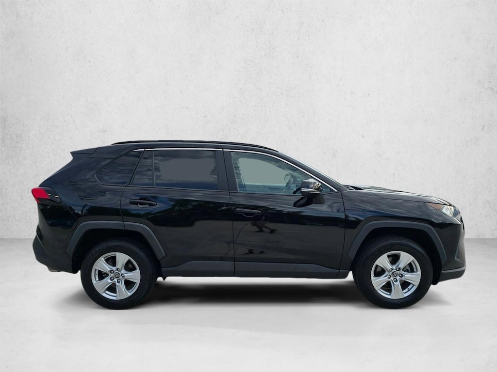 Used 2019 Toyota RAV4 XLE SUV