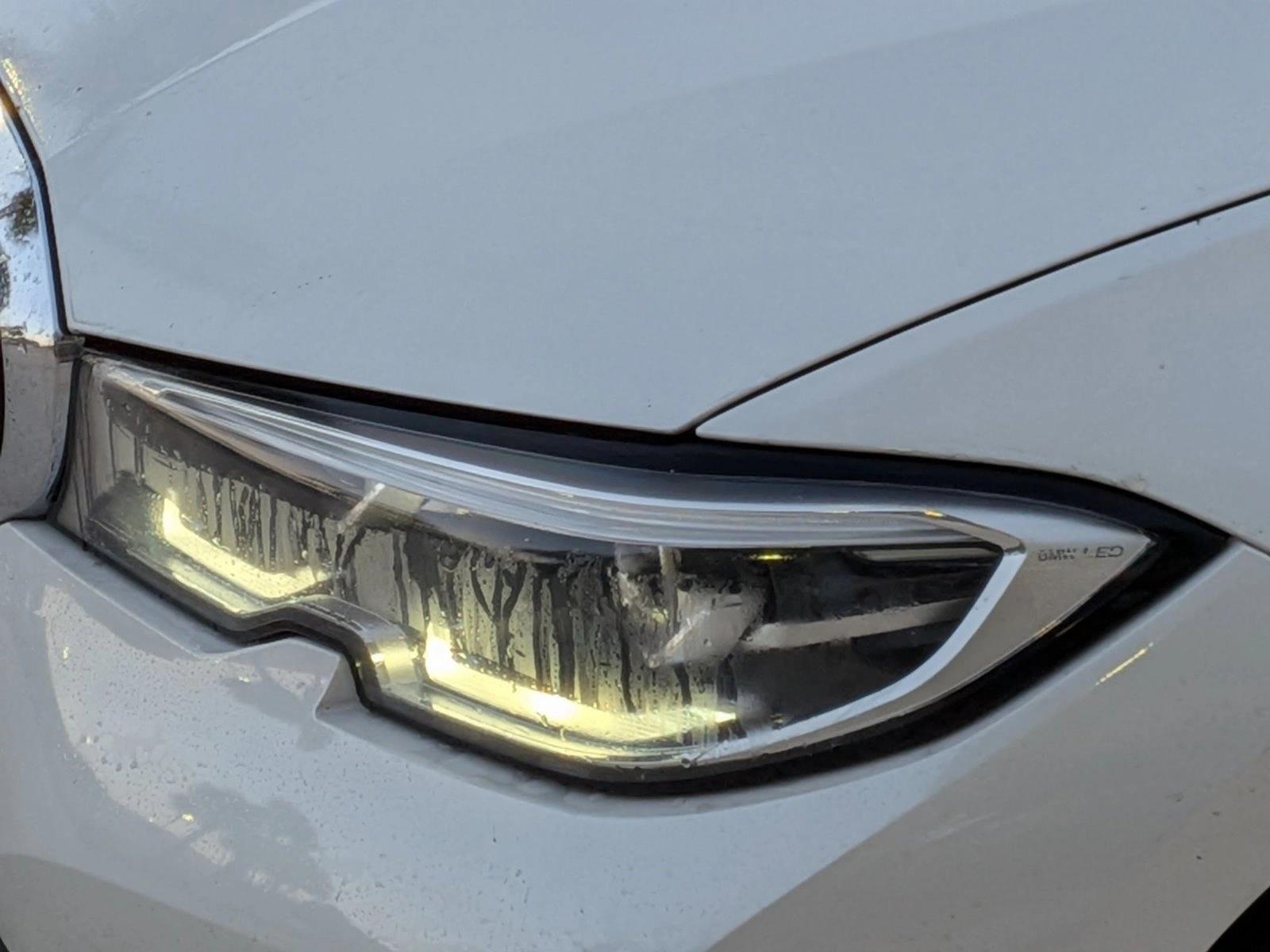 2021 Bmw 330i Sedan photo 2