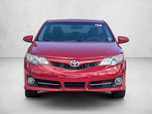 Used 2014 Toyota Camry SE with VIN 4T1BF1FK1EU827989 for sale in Davie, FL