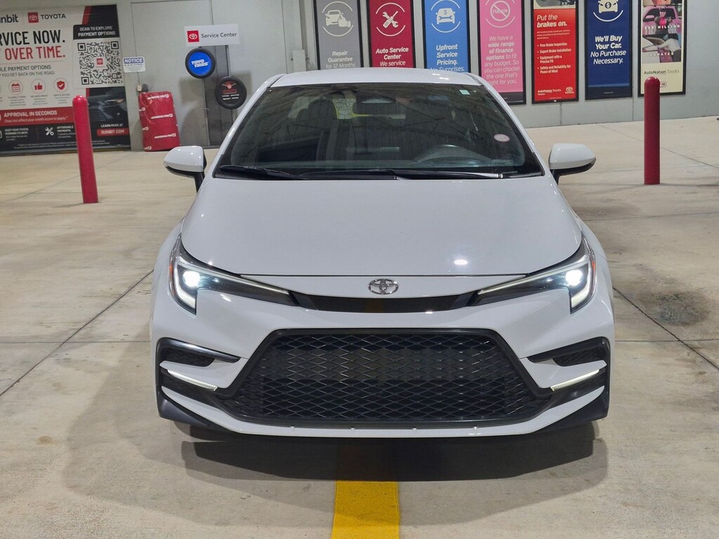 Used 2023 Toyota Corolla SE Sedan